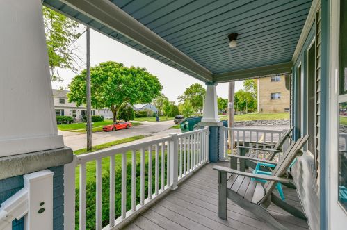 4326 4th St, Milwaukee, WI 53207-4934