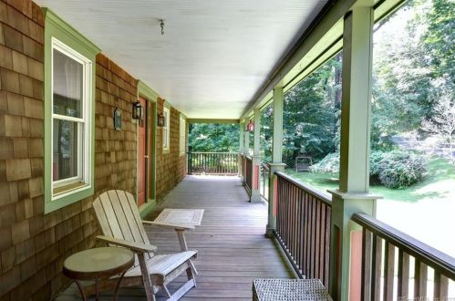 164 Bob Hill Rd, Ridgefield, CT 06877-2028