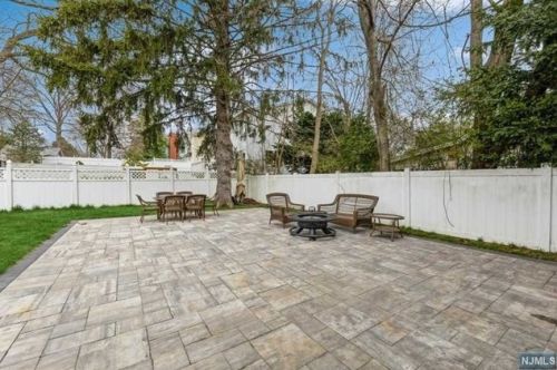 357 Prospect St, Nutley NJ 07110-3127 exterior