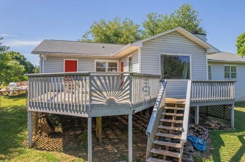 3950 Smt Chase, Gainesville GA 30506-2612 exterior