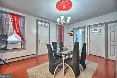 528 Prince St, Lancaster PA 17603-5613 exterior