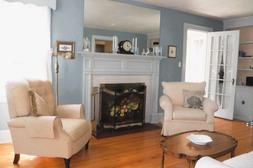 20 Baldwin Ave, Meriden CT 06450-3408 exterior