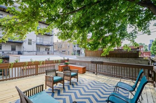 2223 Mclean Ave, Chicago IL 60647-4451 exterior