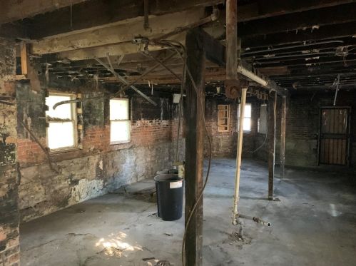 638 65th St, Chicago IL  60637-3459 exterior