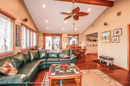 16 Troilus Dr, Old Bridge NJ 08857-2723 exterior