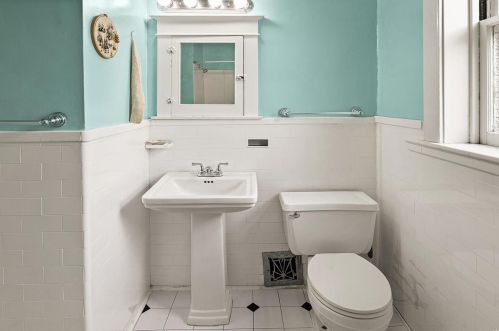 5015 Lindenwood Ave, Saint Louis MO 63109-1728 exterior