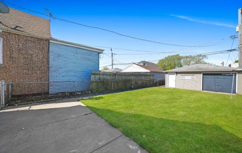 5548 Kilbourn Ave, Chicago IL  60629-4808 exterior