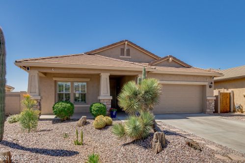 28526 26th Dr, Phoenix, AZ 85085-3726
