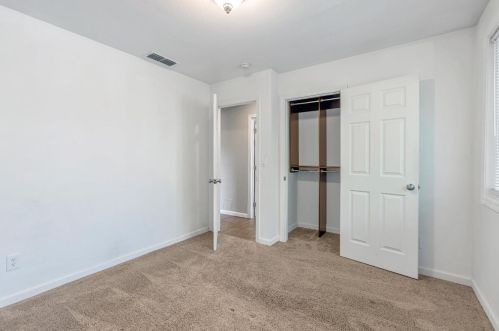 1323 School St, Folsom CA  95630-3335 exterior