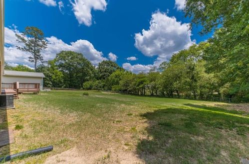 2304 Amber Wood Dr, Lithonia GA 30078-6131 exterior