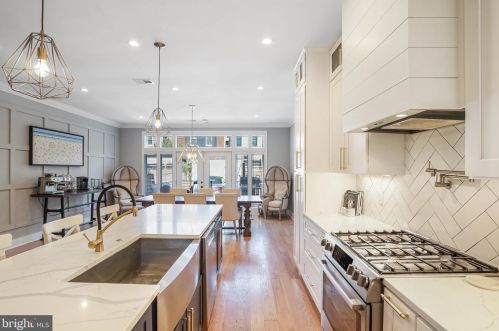 219 Morgan St, Washington DC  20001-1217 exterior