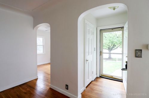 1573 Ardmore St, Grand Rapids, MI 49507-2847