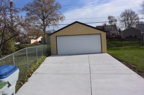 3356 66th St, Milwaukee WI  53219-4211 exterior