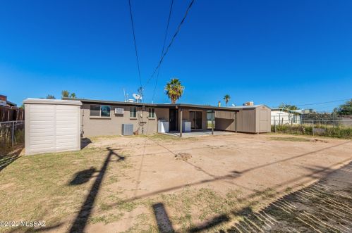 4550 25th St, Tucson AZ  85711-5719 exterior