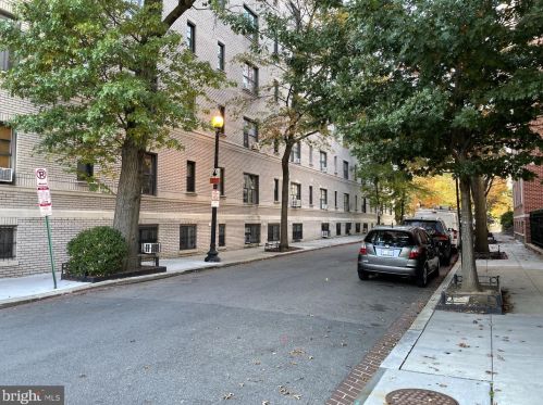 1514 17th St, Washington DC 20036-6227 exterior