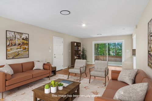 5584 Benton Woods Dr, Atlanta GA  30342-1370 exterior