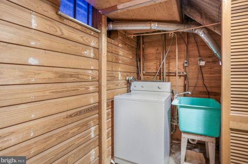 3941 Legation St, Washington DC 20015-2919 exterior