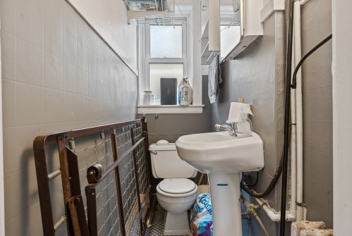 4429 Kildare Ave, Chicago IL 60630-1792 exterior