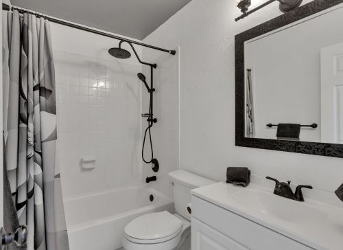 203 1 Cir, Boynton Beach FL 33435-7261 exterior