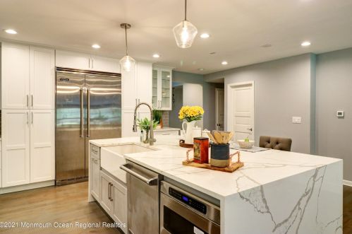 67 Bellevue Ave, Locust NJ  07760-1228 exterior