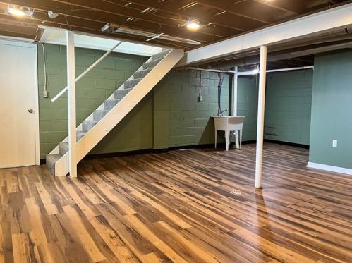 1414 Jefferson Hts Rd, Pittsburgh PA 15235-5220 exterior