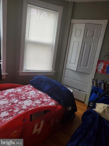 14 2 St, Darby PA 19023-2622 exterior