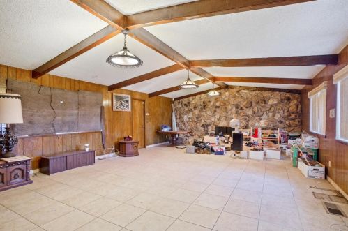 2507 Golf Rd, Turlock CA 95380-9748 exterior