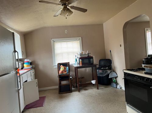 4706 56, Milwaukee WI 53218-5028 exterior