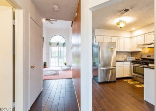 168 Nebula Rd, Piscataway, NJ 08854-5443