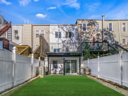 419 St, Union City NJ 07087-4024 exterior