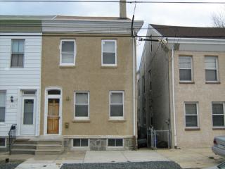277 Lemonte St, Philadelphia PA  19128-4519 exterior