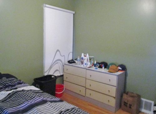 19 Bedford Ave, Middletown NY 10940-6419 exterior