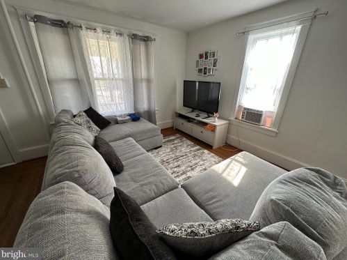 412 High St, Hanover PA 17331-3922 exterior