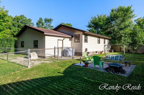 4416 Quarterline Rd, Meskegon MI 49444-4243 exterior