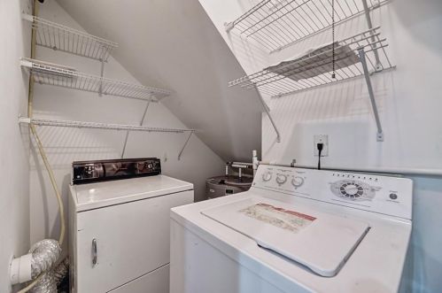 3 Iron Bound Pl, Atlanta GA 30318-1424 exterior