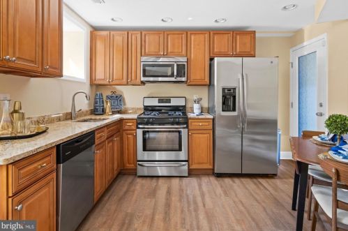 616 M St, Washington DC 20002-3425 exterior