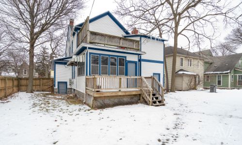 618 Hawthorne St, Grand Rapids MI 49503-3411 exterior