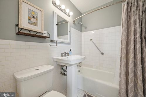 1712 Addison St, Philadelphia PA 19143-1203 exterior