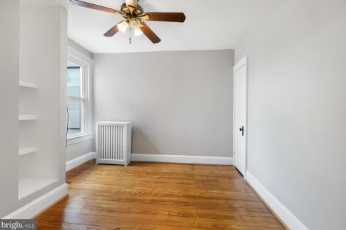 123 Peyton St, Alexandria VA 22314-2723 exterior