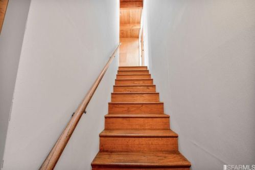 1510 Grizzly Peak Blvd, Berkeley CA 94708-1741 exterior