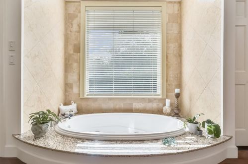 918 Alba Dr, Orlando FL 32804-7212 exterior