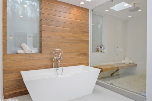 2125 Clifton Ave, Chicago IL  60614-4115 exterior