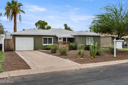 4242 10th St, Phoenix, AZ 85014-4426