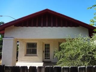 803 9th St, Tucson AZ  85719-5318 exterior