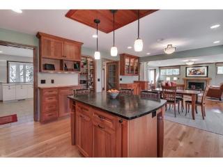 4030 Terrace Ln, Hopkins MN  55305-5124 exterior