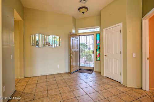 295 Continental Vista Pl, Green Valley, AZ 85614-1454