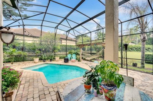 1235 Glencrest, Lake Mary FL 32746-5025 exterior