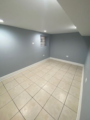 7337 Vernon Ave, Chicago IL 60619-1718 exterior