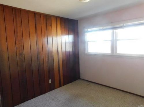 4108 Tesson St, Saint Louis MO 63116-1036 exterior