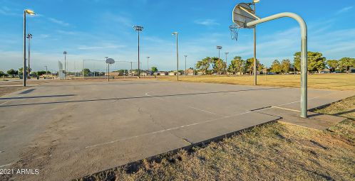 1930 Carson Rd, Phoenix AZ 85041-6614 exterior